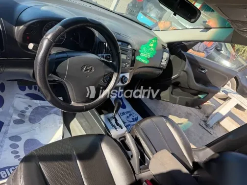 هيونداي إلنترا 2021 أسود مستعملة للبيع - 1