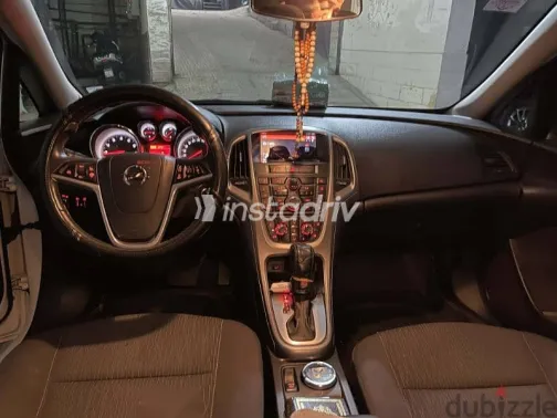 Opel Astra 2021 White Used for Sale - 7