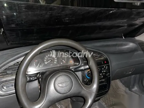 دايو لانوس 2005 فضي مستعملة للبيع - 4