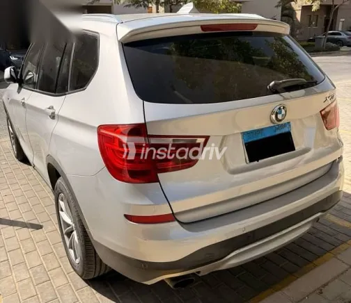 بي ام دبليو X3 2015 فضي مستعملة للبيع - 3