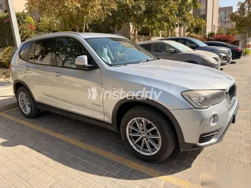 بي ام دبليو X3 2015 فضي مستعملة للبيع - 4