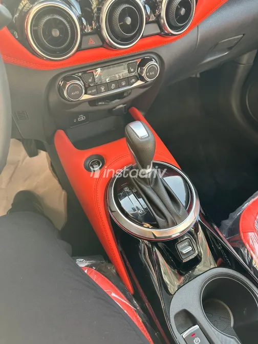 نيسان جوك 2022 أبيض مستعملة للبيع - 3