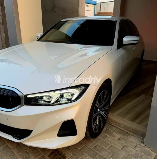 بي ام دبليو 320 2026 أبيض مستعملة للبيع - 1