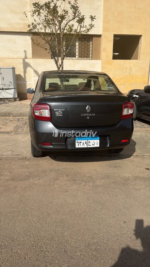 Renault Logan 2017 White Used for Sale - 5