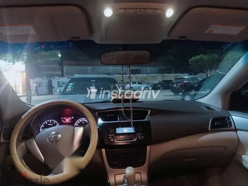 نيسان سنترا 2016 أبيض مستعملة للبيع - 5