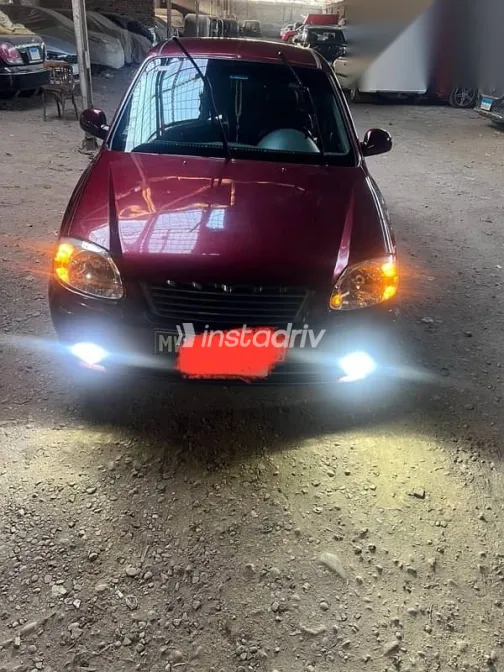 Hyundai Verna 2004 Burgundy Used for Sale - 1