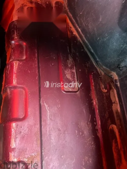 Hyundai Verna 2004 Burgundy Used for Sale - 9