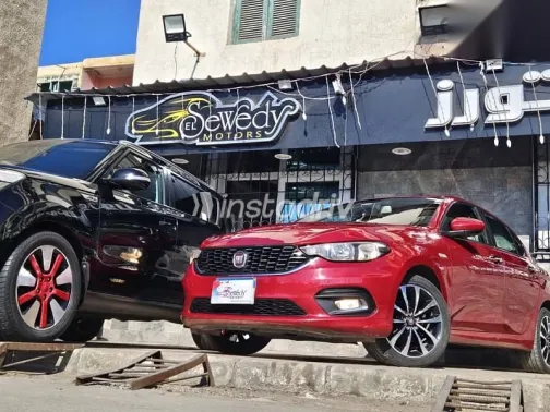 فيات تيبو 2018 أحمر مستعملة للبيع - 4