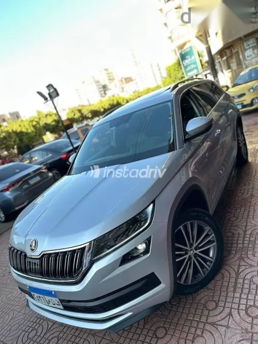 Skoda Kodiaq 2021 Silver Used for Sale - 2