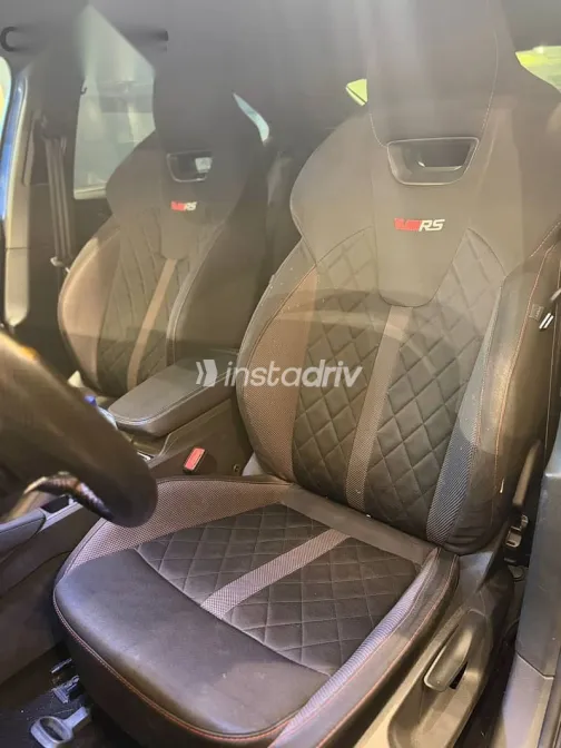 سكودا اوكتافيا 2022 أزرق غامق مستعملة للبيع - 4