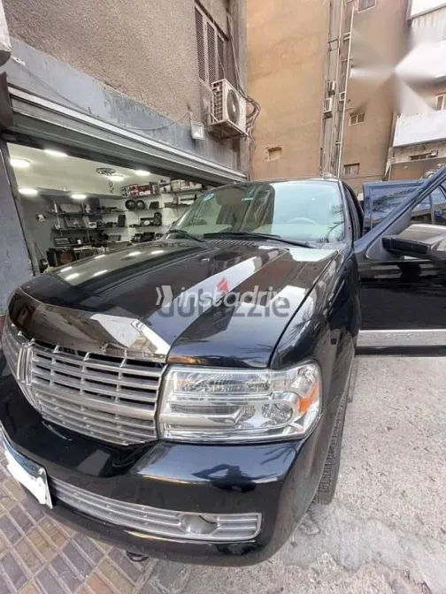 لينكولن نافيجاتور 2007 أسود مستعملة للبيع - 2