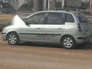 هيونداي ماتريكس 2005 أخضر مستعملة للبيع