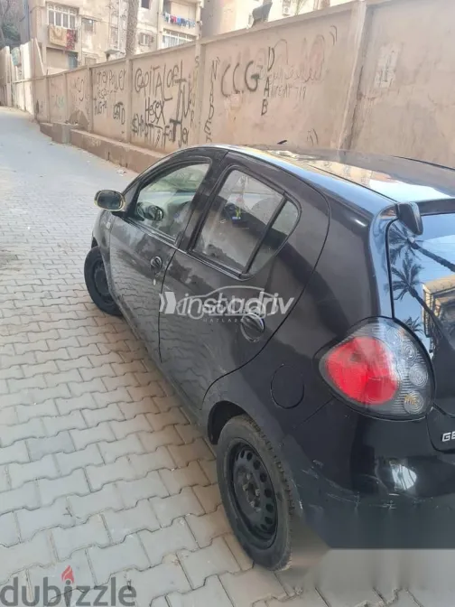 جيلي باندينو 2015 أسود مستعملة للبيع - 3