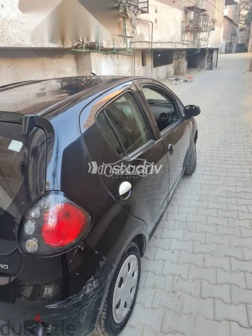 جيلي باندينو 2015 أسود مستعملة للبيع - 4