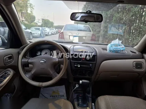 Nissan Sunny 2009 Gold Used for Sale - 6