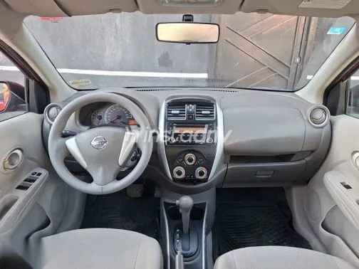 نيسان صنى 2019 أحمر مستعملة للبيع - 8