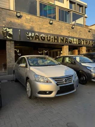 نيسان سنترا 2026 فضي جديدة للبيع