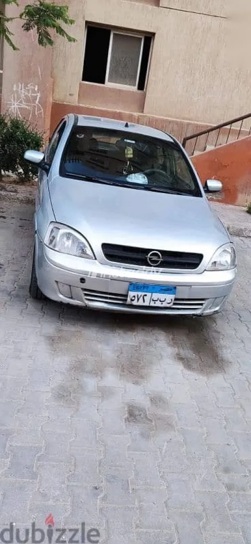 اوبل كورسا 2005 فضي مستعملة للبيع - 1