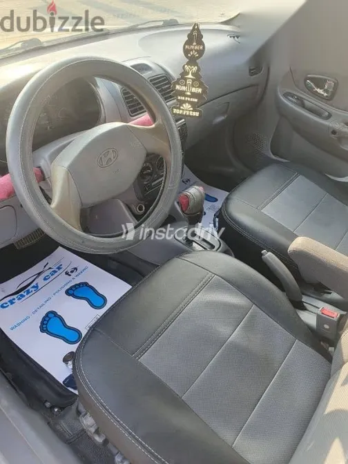 Hyundai Verna 2014 Gray Used for Sale - 3