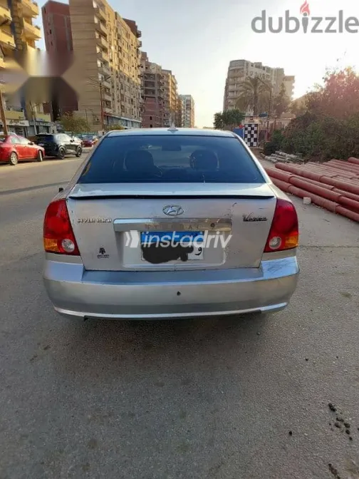 هيونداي فيرنا 2014 فضي مستعملة للبيع - 5