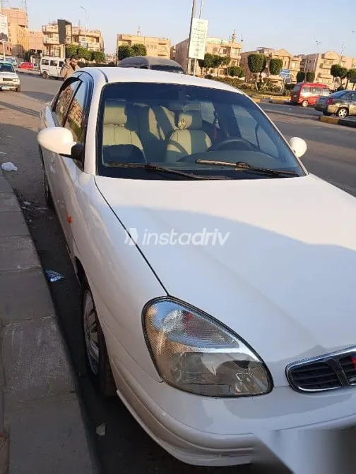 Daewoo Nubira 1999 White Used for Sale - 1
