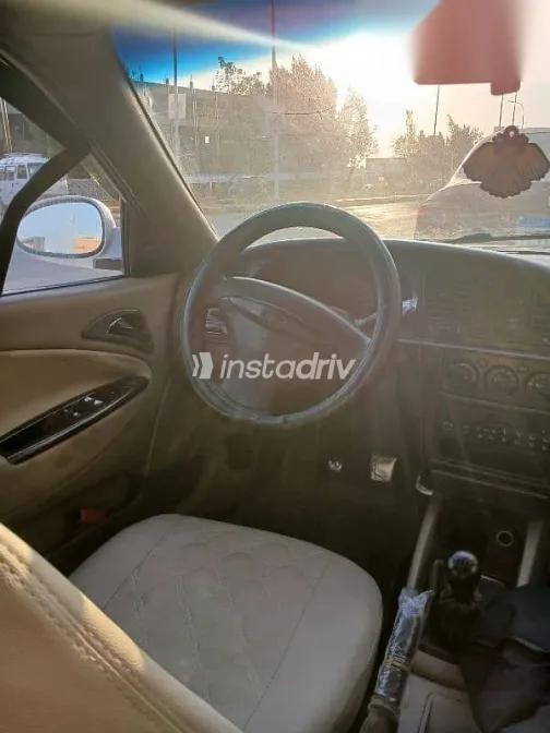 Daewoo Nubira 1999 White Used for Sale - 3