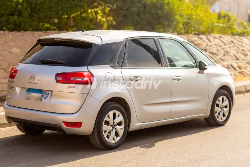 Citroën C4 Picasso 2016 White Used for Sale - 9