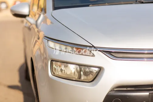 Citroën C4 Picasso 2016 White Used for Sale - 10