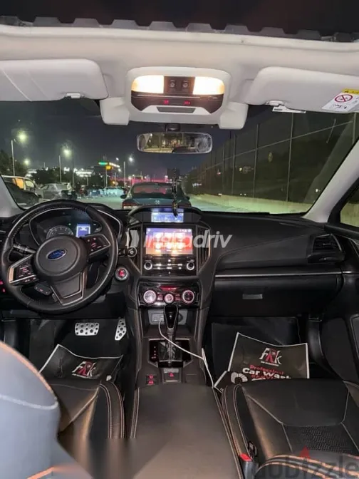 سوبارو XV 2022 أزرق غامق مستعملة للبيع - 4