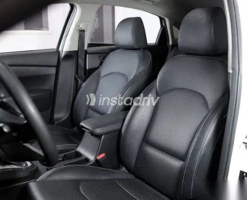 Kia Cerato 2022 White Used for Sale - 4