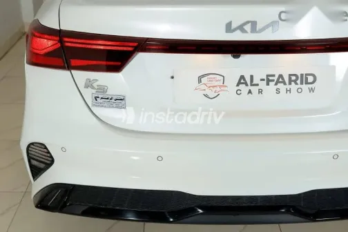 Kia Cerato 2022 White Used for Sale - 6