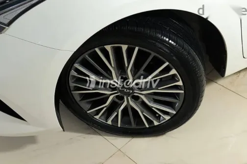 Kia Cerato 2022 White Used for Sale - 8