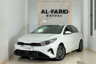 كيا سيراتو 2022 أبيض مستعملة للبيع