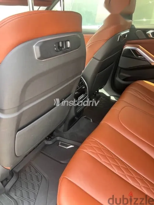 بي ام دبليو X6 2024 أسود مستعملة للبيع - 6