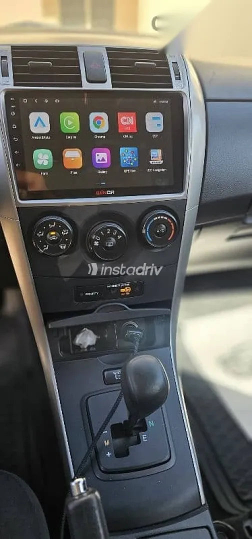 تويوتا كورولا 2009 فضي مستعملة للبيع - 4