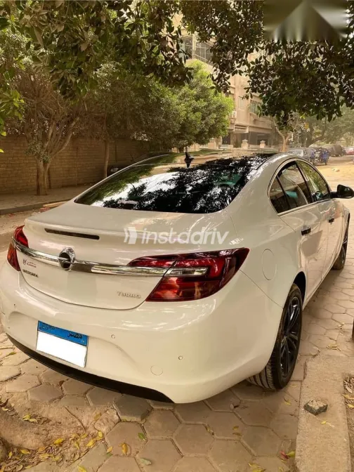 اوبل أنسيجنيا 2017 أبيض مستعملة للبيع - 4