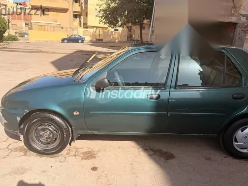 فورد فيستا 1998 أخضر مستعملة للبيع - 2