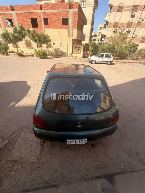 فورد فيستا 1998 أخضر مستعملة للبيع - 10