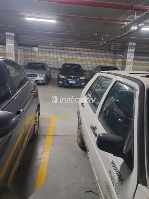 فولكس فاغن جولف 1990 أبيض مستعملة للبيع - 4