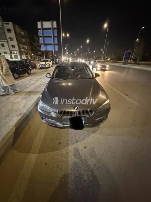 بي ام دبليو 316 2015 بني مستعملة للبيع - 3