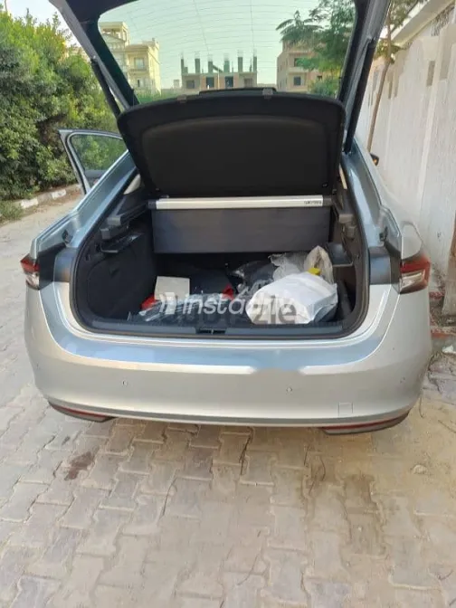 سكودا سوبيرب 2026 فضي مستعملة للبيع - 6