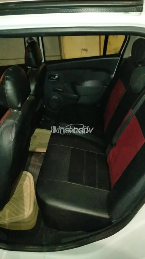 Renault Logan 2019 White Used for Sale - 5