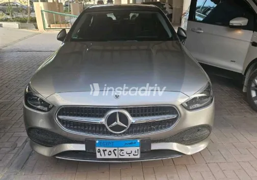 مرسيدس C 180 2023 أبيض مستعملة للبيع - 5