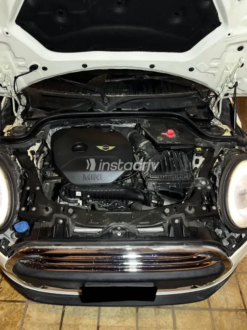 مينى كوبر 2019 أبيض مستعملة للبيع - 6