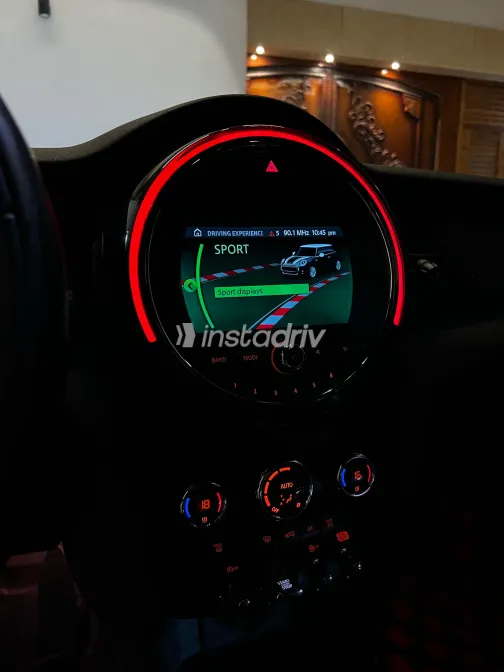 مينى كوبر 2019 أبيض مستعملة للبيع - 8