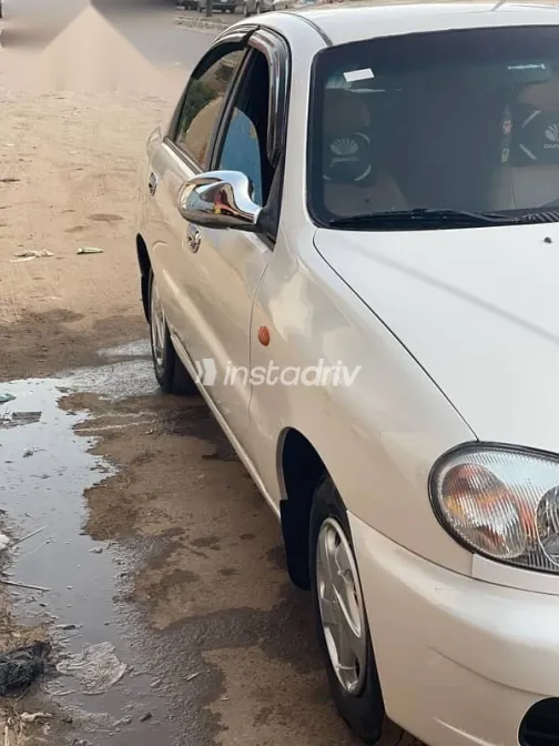 شيفروليه لانوس 2009 أبيض مستعملة للبيع - 6