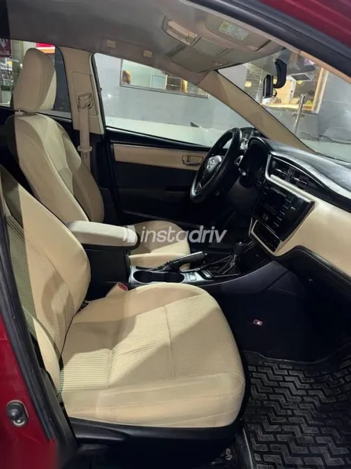 Toyota Corolla 2017 Burgundy Used for Sale - 5