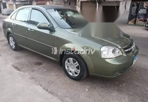 شيفروليه أوبترا 2007 أبيض مستعملة للبيع - 2