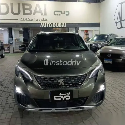 Peugeot 5008 2020 White Used for Sale - 1