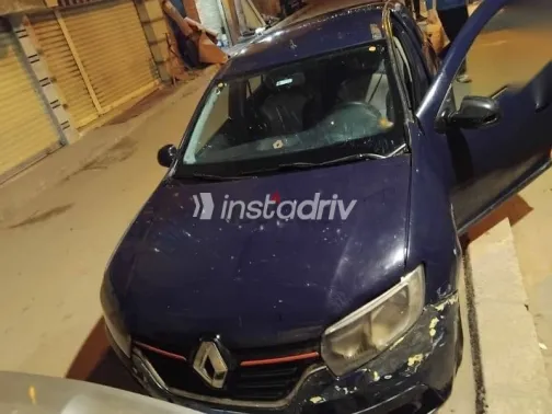 رينو لوجان 2018 أزرق غامق مستعملة للبيع - 3